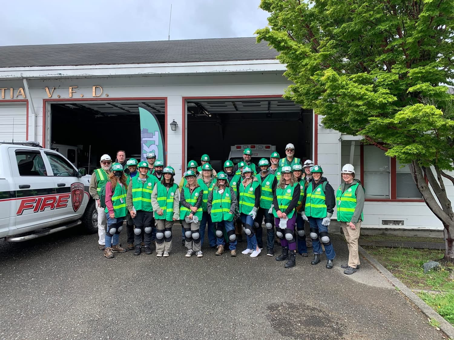 Photo of Cert team in front of the fire department